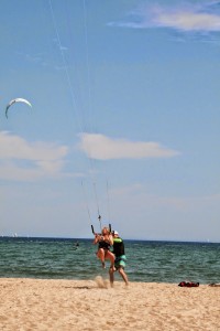 Olli P. mit fliegender Schülerin